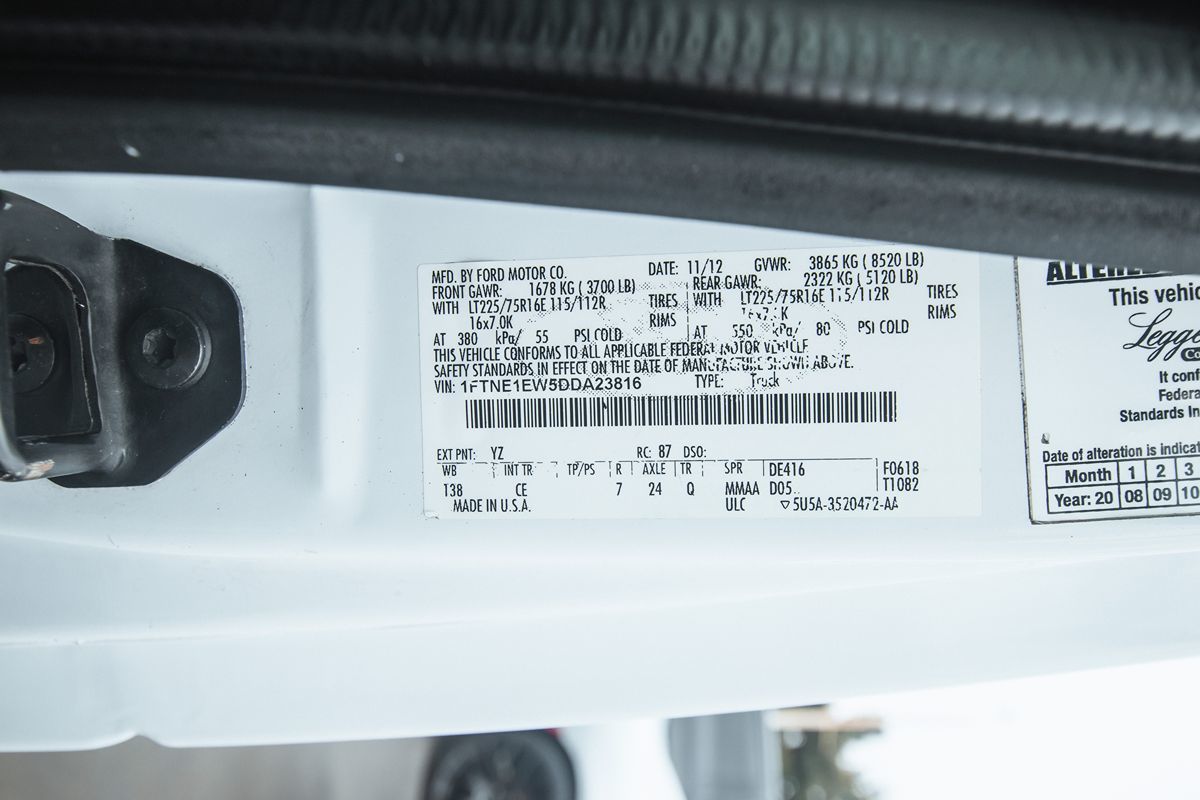 2013 Ford Econoline Commercial Image 13 of 18