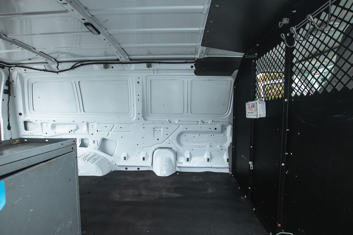 2013 Ford Econoline Commercial Image 7 of 18