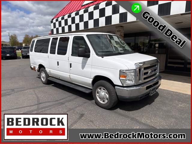2013 Ford Econoline XLT Image 1 of 4