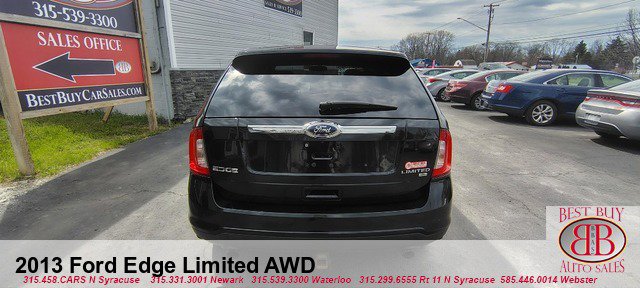 Vehicle image 7 of 19