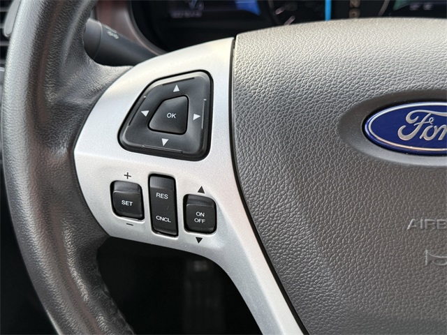 Vehicle image 20 of 24