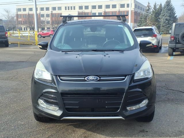 2013 Ford Escape SEL Image 2 of 23