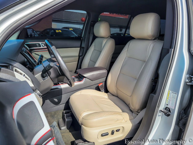 Vehicle image 7 of 37