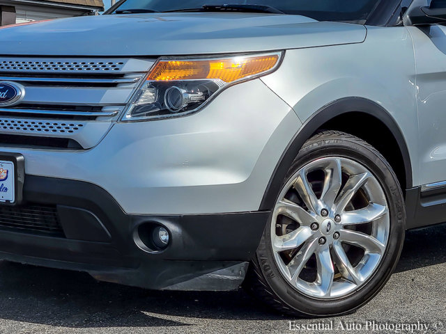 Vehicle image 34 of 37