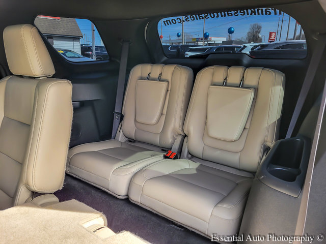 Vehicle image 10 of 37