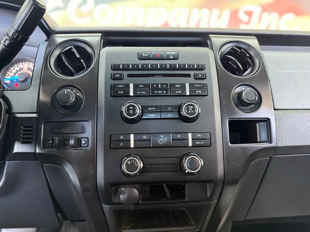 Vehicle image 27 of 46