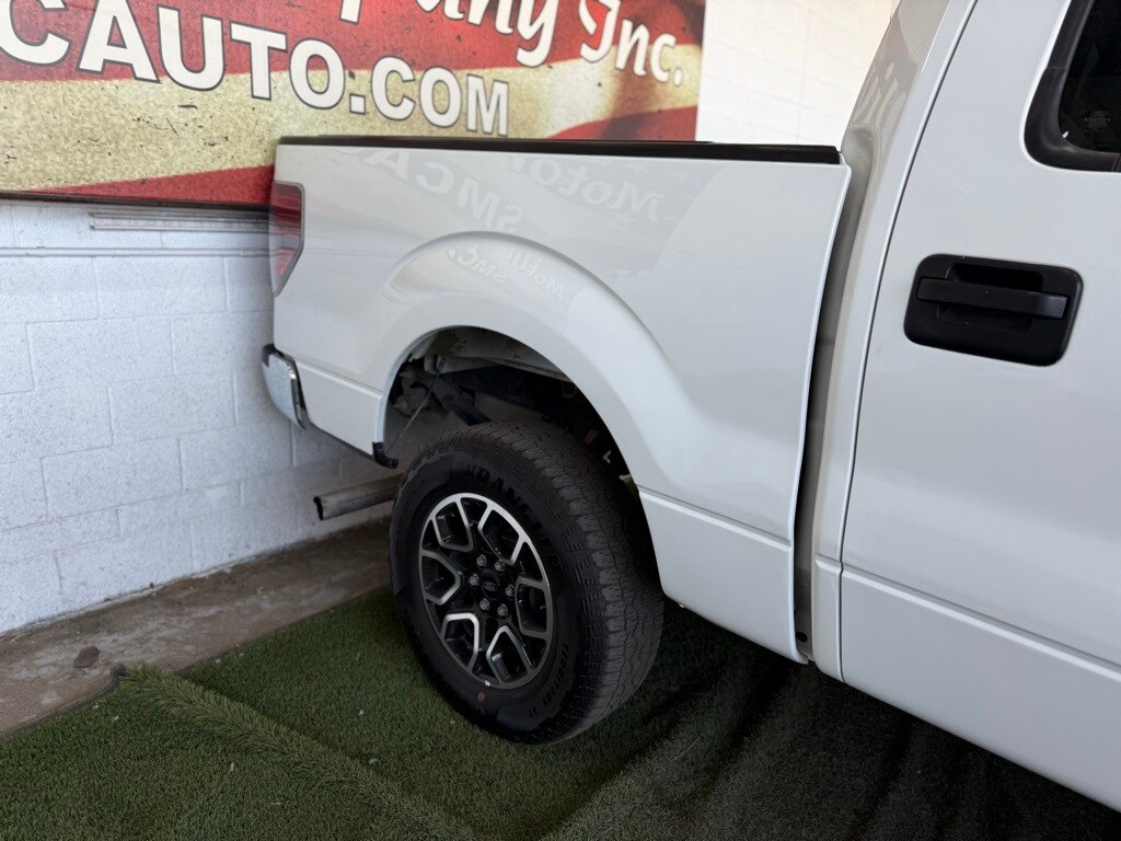 Vehicle image 14 of 46