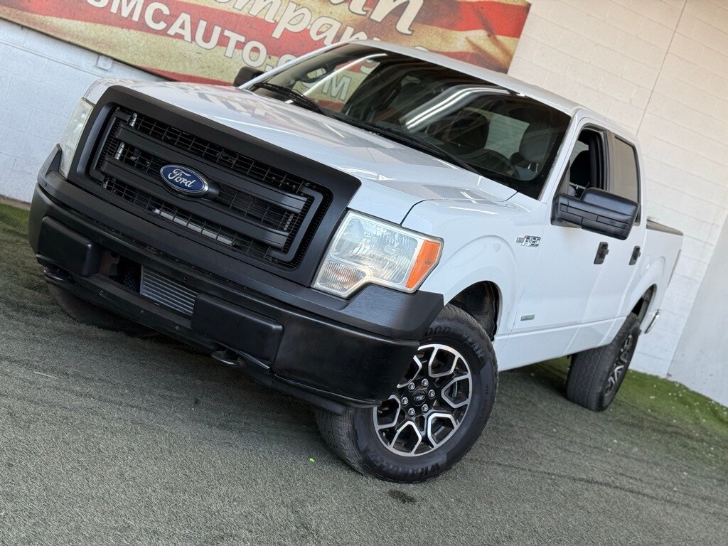 Vehicle image 13 of 46