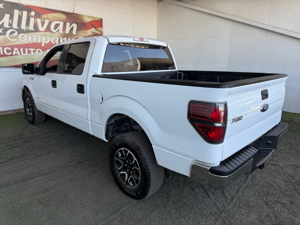 Vehicle image 11 of 46