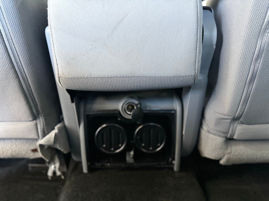 Vehicle image 44 of 46