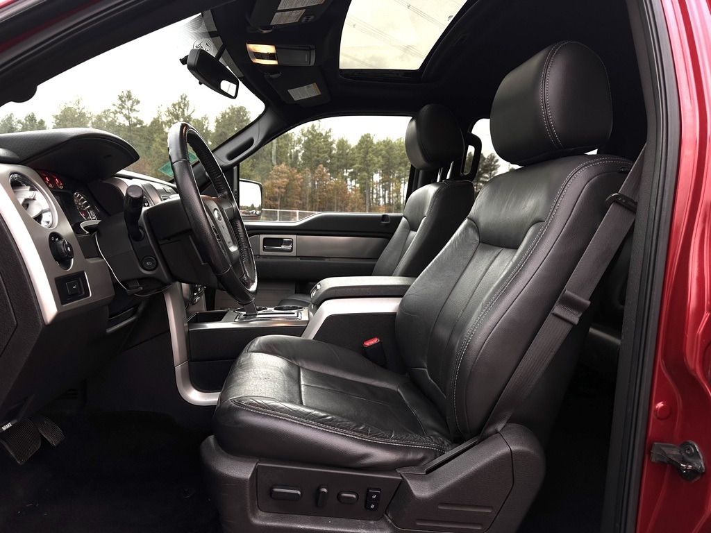 2013 Ford F-150 FX4 Image 10 of 24