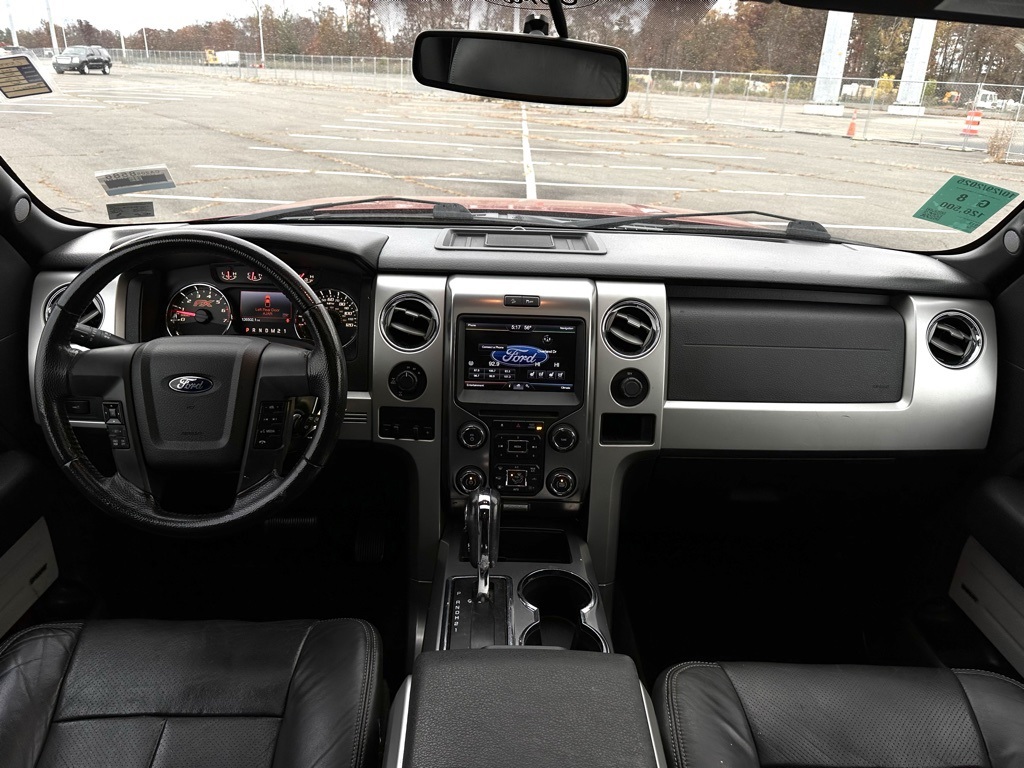 2013 Ford F-150 FX4 Image 12 of 24
