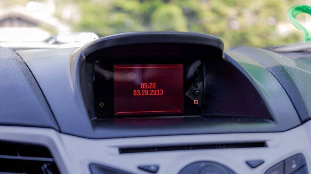 2013 Ford Fiesta SE Image 37 of 38