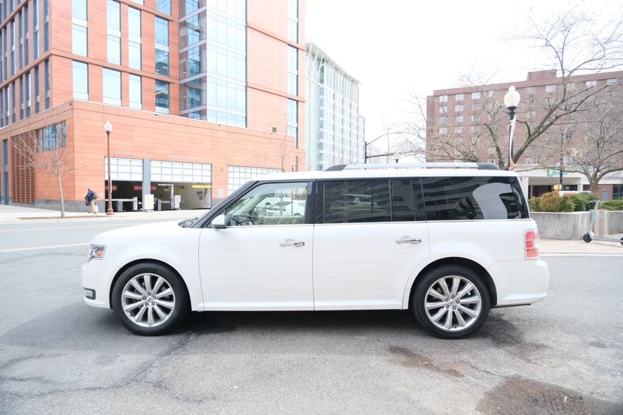 Vehicle image 8 of 45