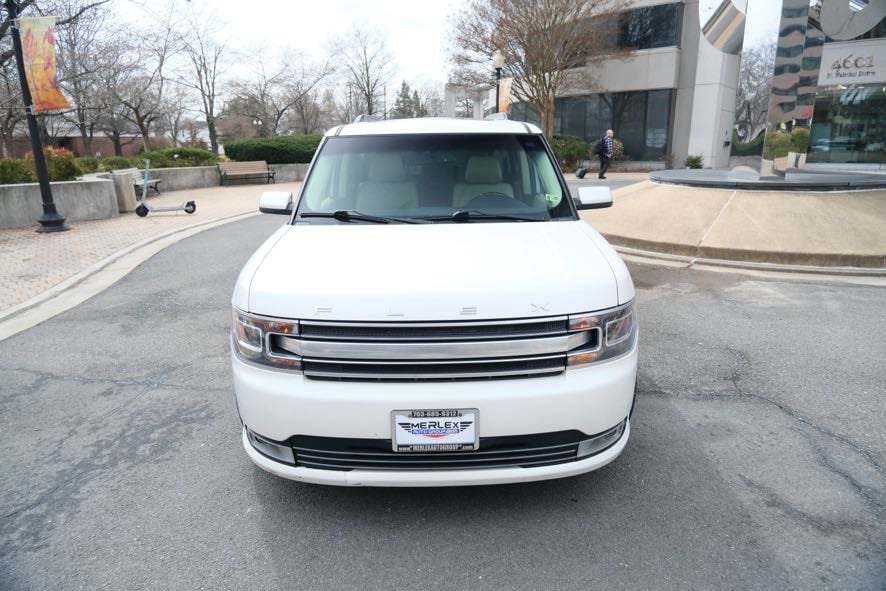 Vehicle image 2 of 45