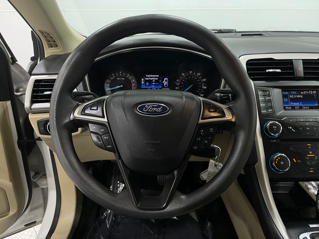 2013 Ford Fusion SE Image 36 of 37