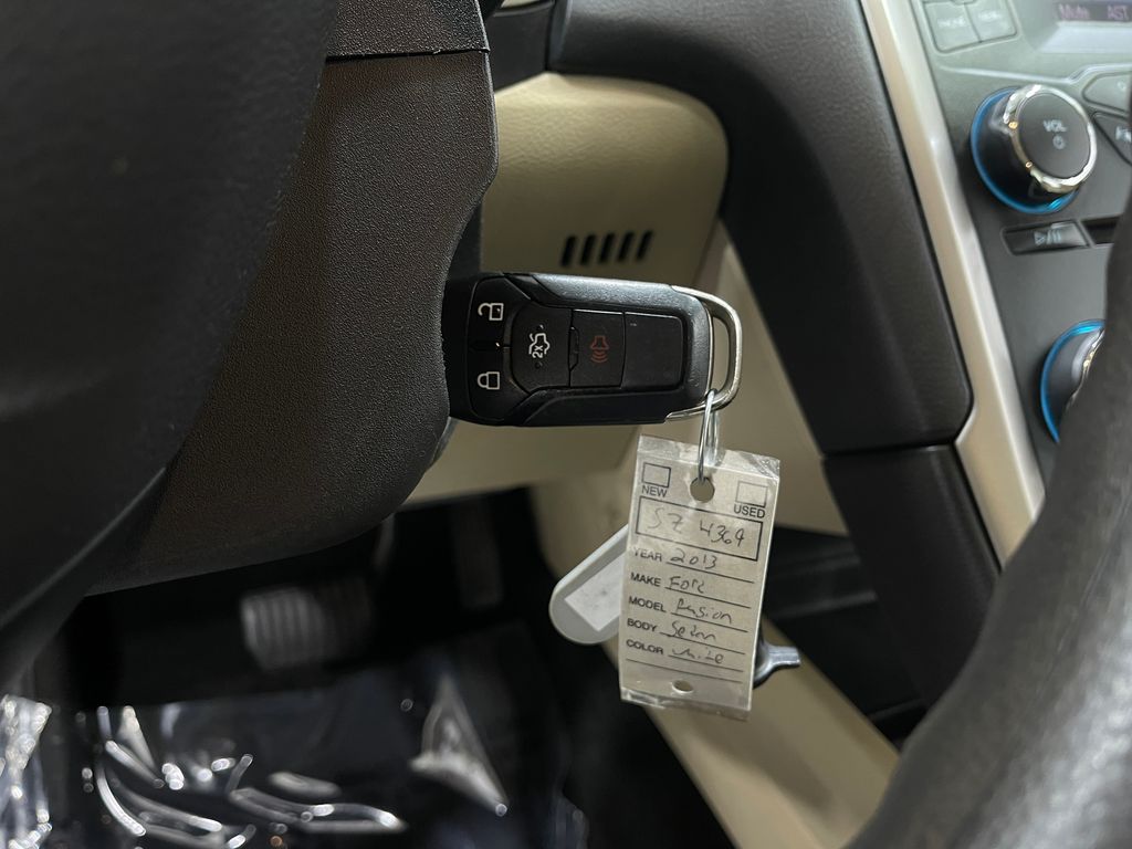 2013 Ford Fusion SE Image 31 of 37