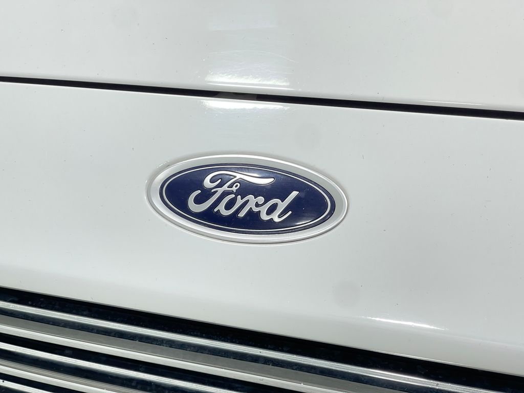 2013 Ford Fusion SE Image 37 of 37