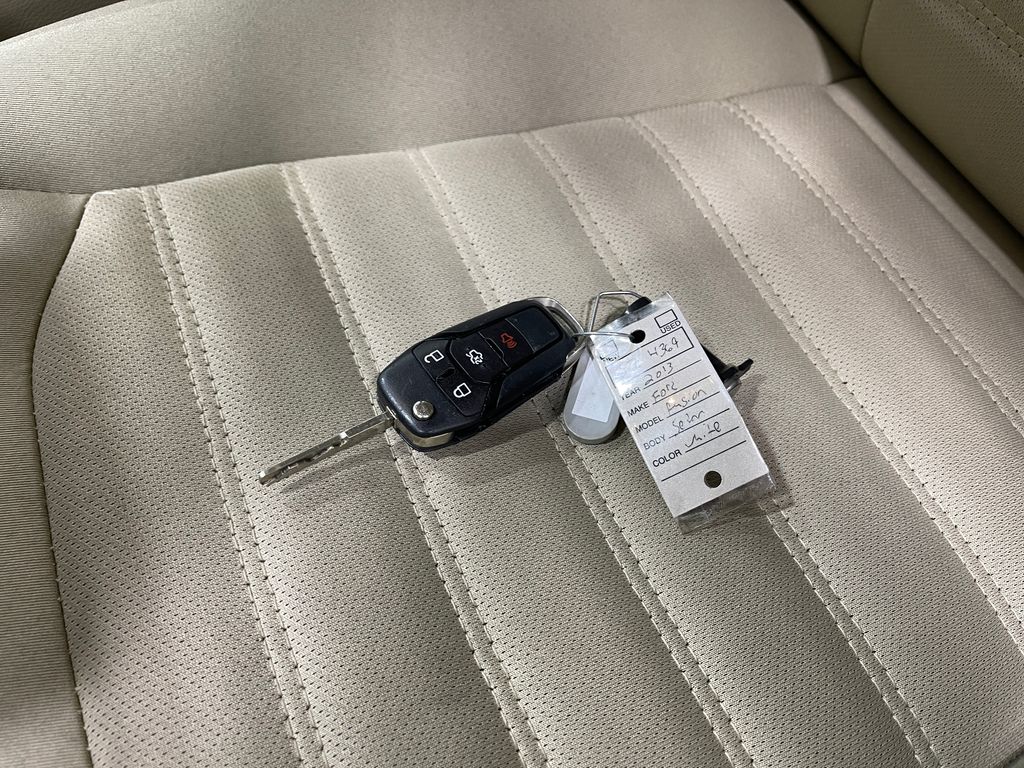 2013 Ford Fusion SE Image 30 of 37