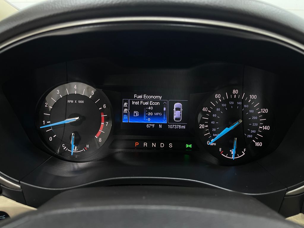 2013 Ford Fusion SE Image 23 of 37