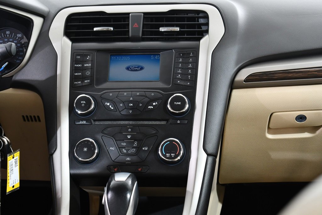 2013 Ford Fusion SE Image 32 of 36