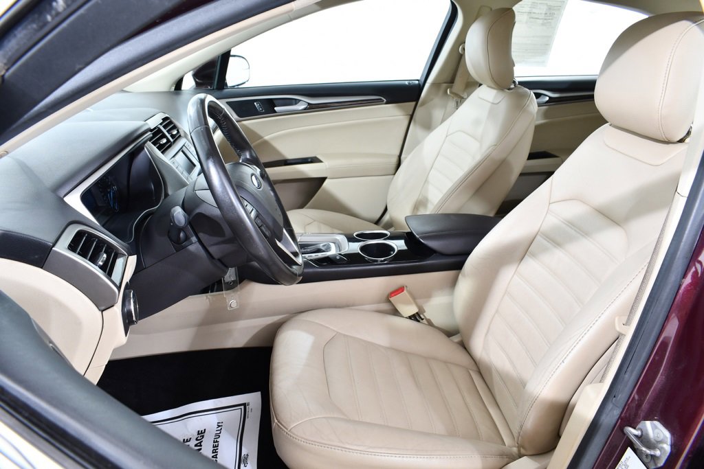 2013 Ford Fusion SE Image 15 of 36