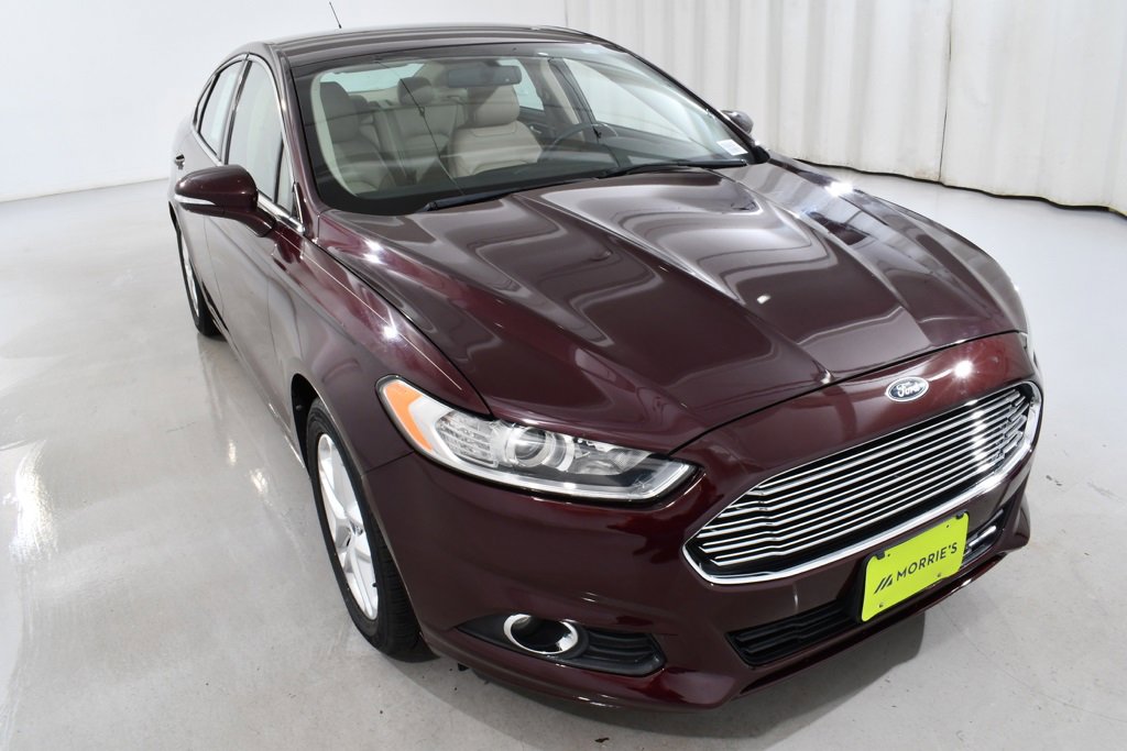 2013 Ford Fusion SE Image 5 of 36