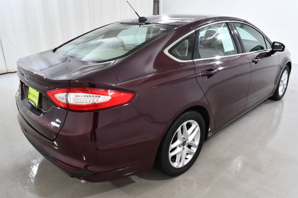 2013 Ford Fusion SE Image 6 of 36