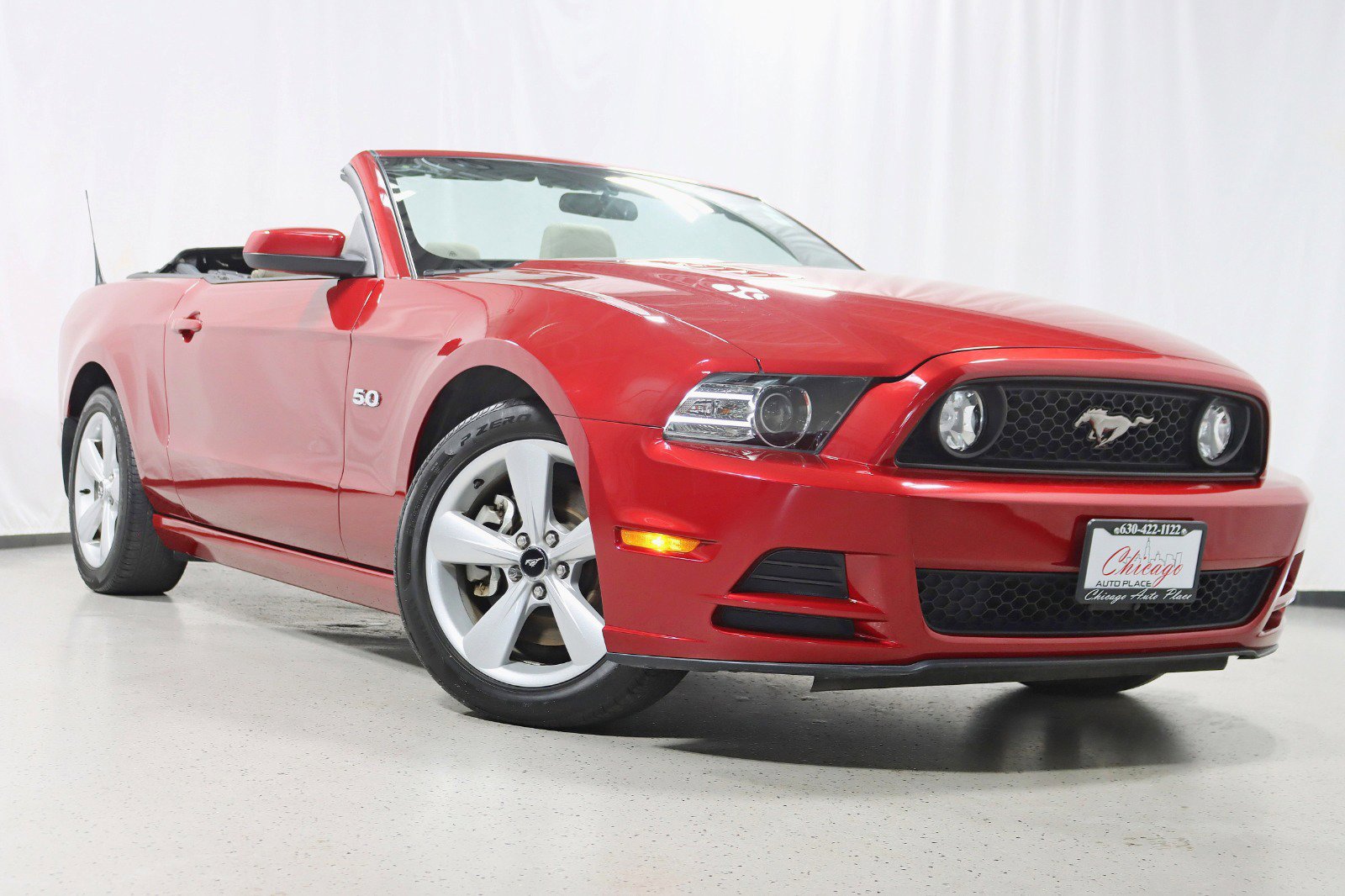 2013 Ford Mustang GT Image 3 of 28