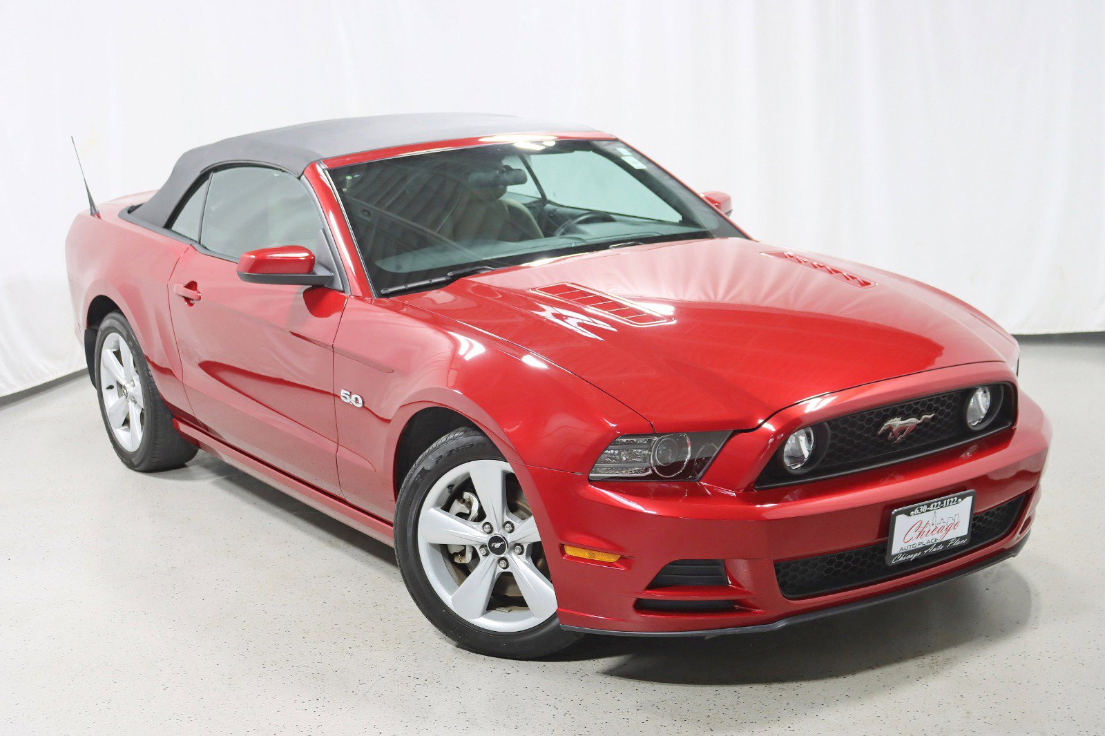 2013 Ford Mustang GT Image 1 of 28