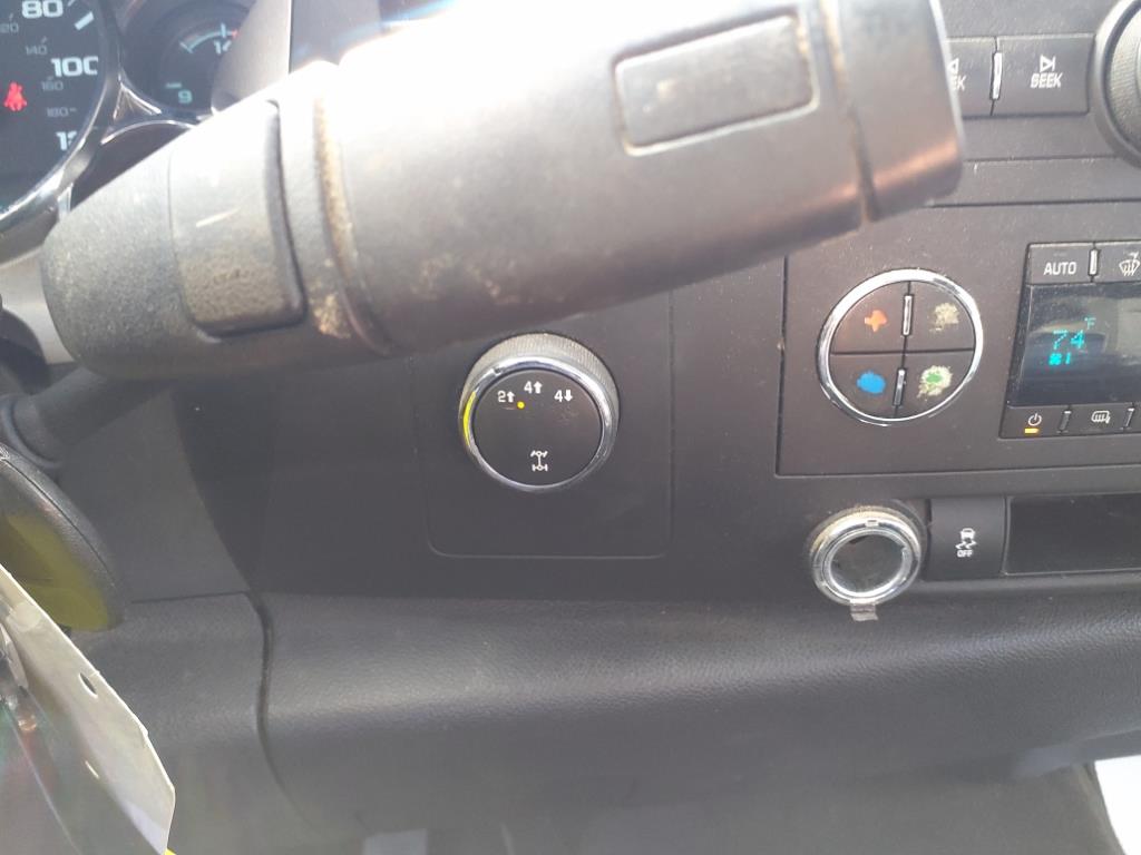 Vehicle image 12 of 15