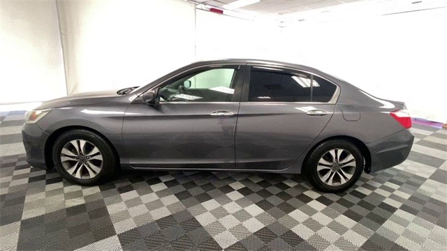 Vehicle image 2 of 25