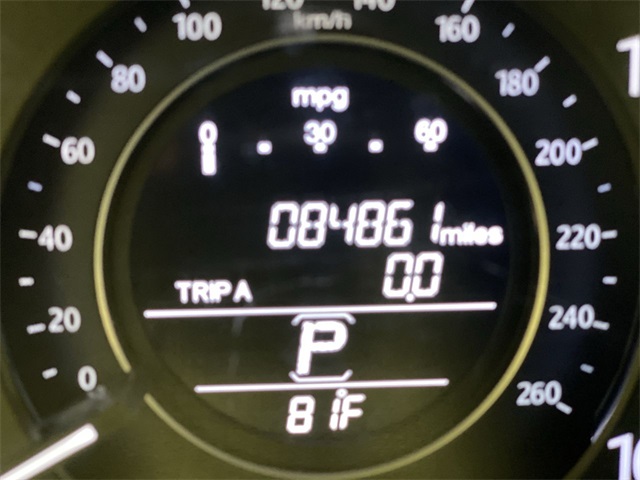 Vehicle image 14 of 25