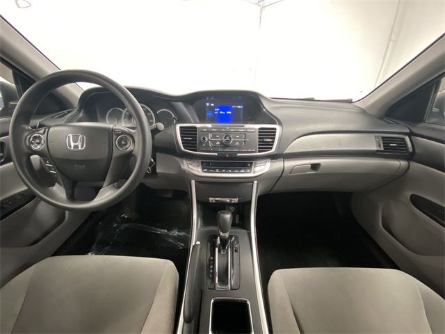 Vehicle image 24 of 25