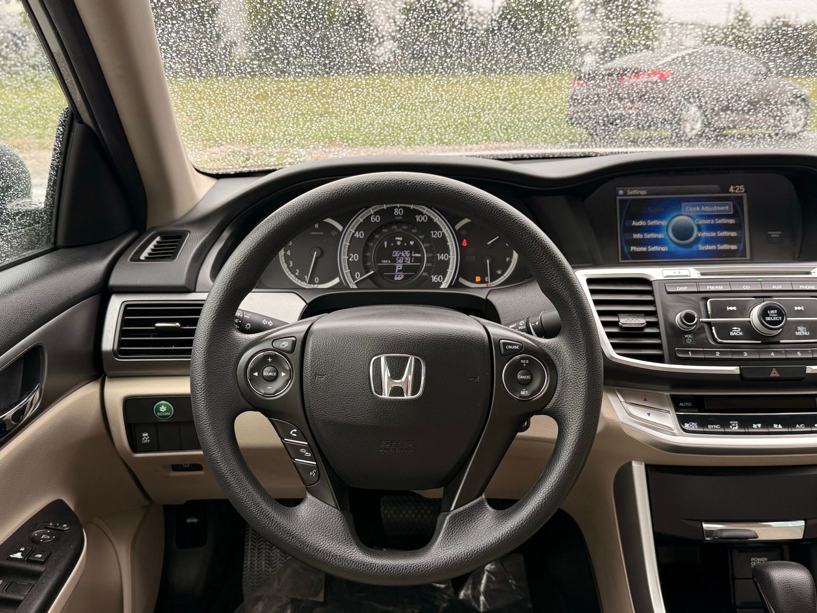 2013 Honda Accord LX Image 22 of 32