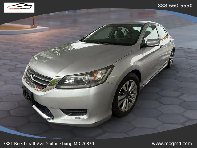 2013 Honda Accord LX Image 3 of 19
