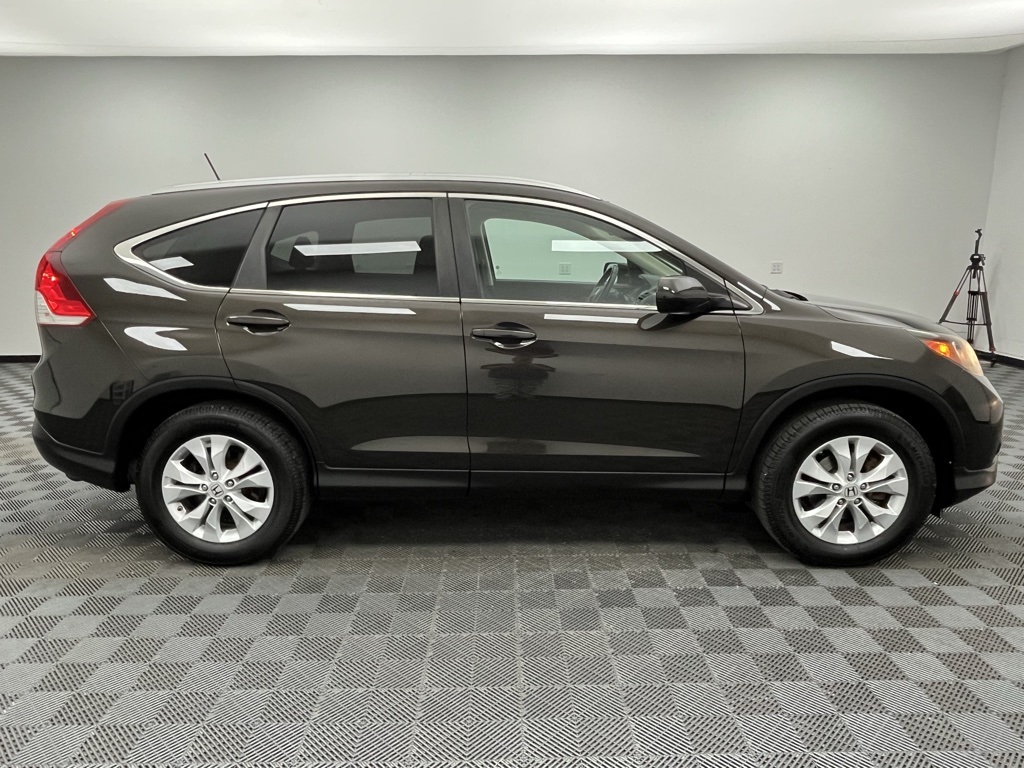 Vehicle image 4 of 34