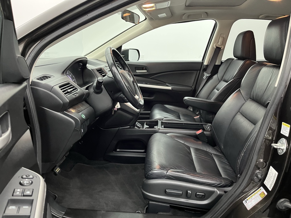 Vehicle image 15 of 34