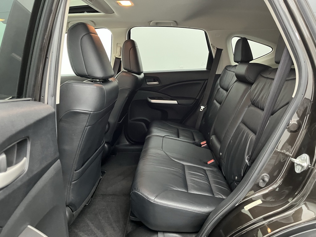 Vehicle image 14 of 34