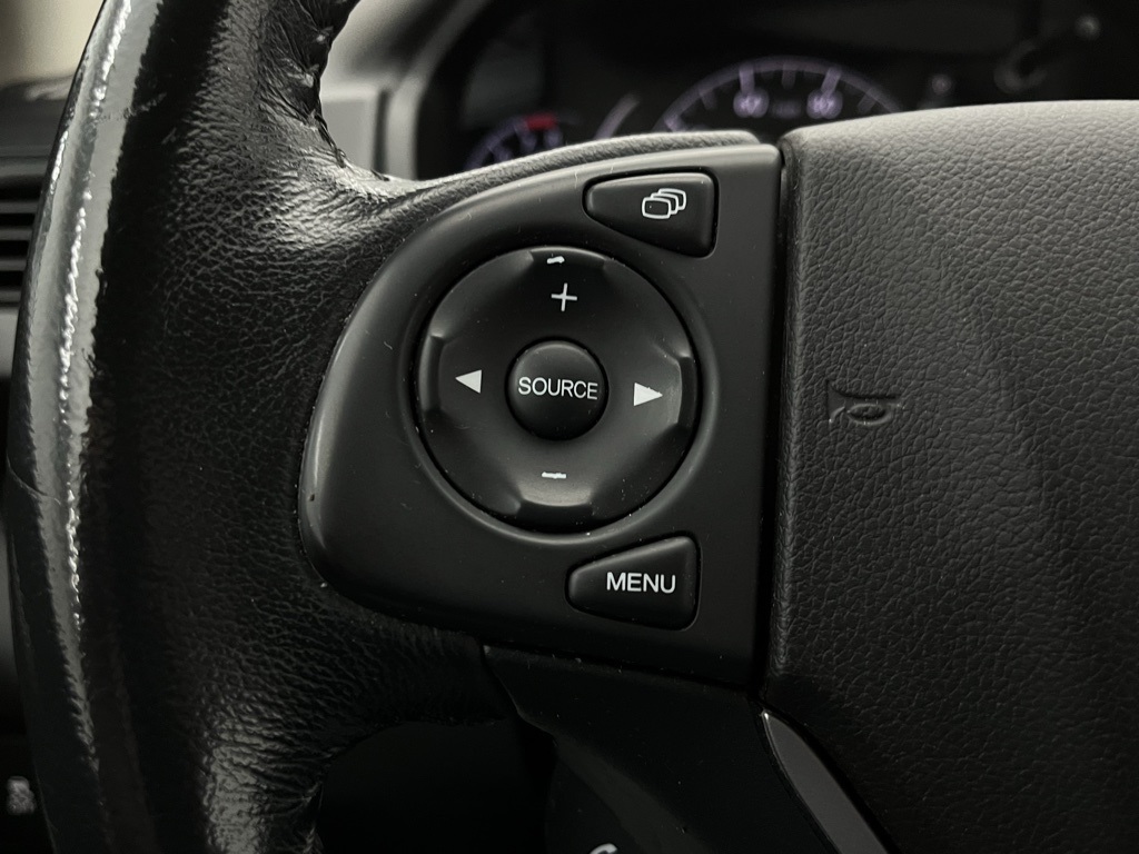 Vehicle image 31 of 34