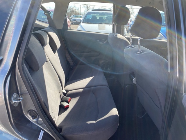 Vehicle image 22 of 31