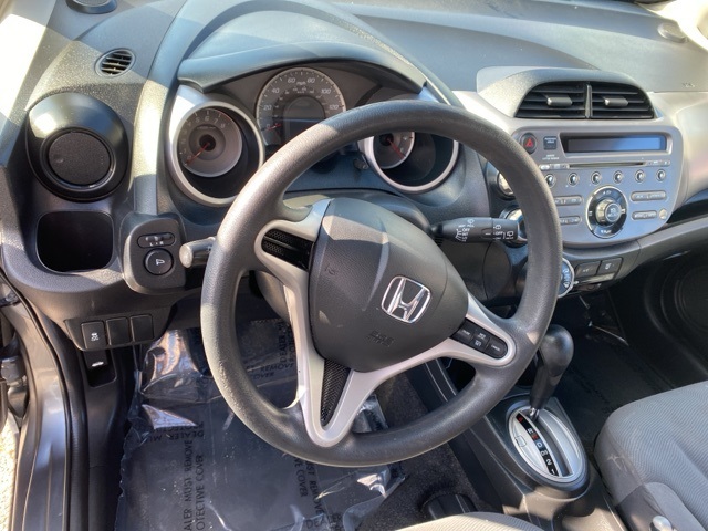 Vehicle image 12 of 31