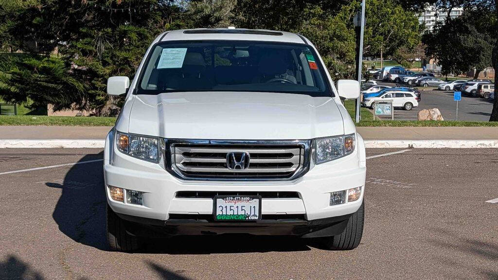 2013 Honda Ridgeline RTL Image 2 of 31