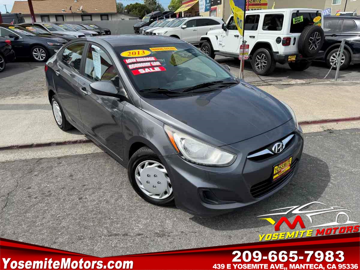 2013 Hyundai Accent GLS Image 3 of 15