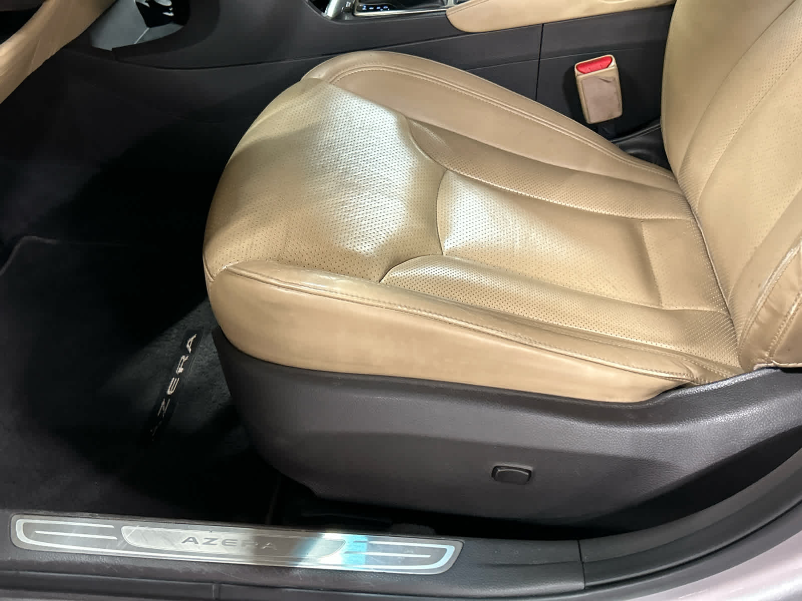 Vehicle image 45 of 46