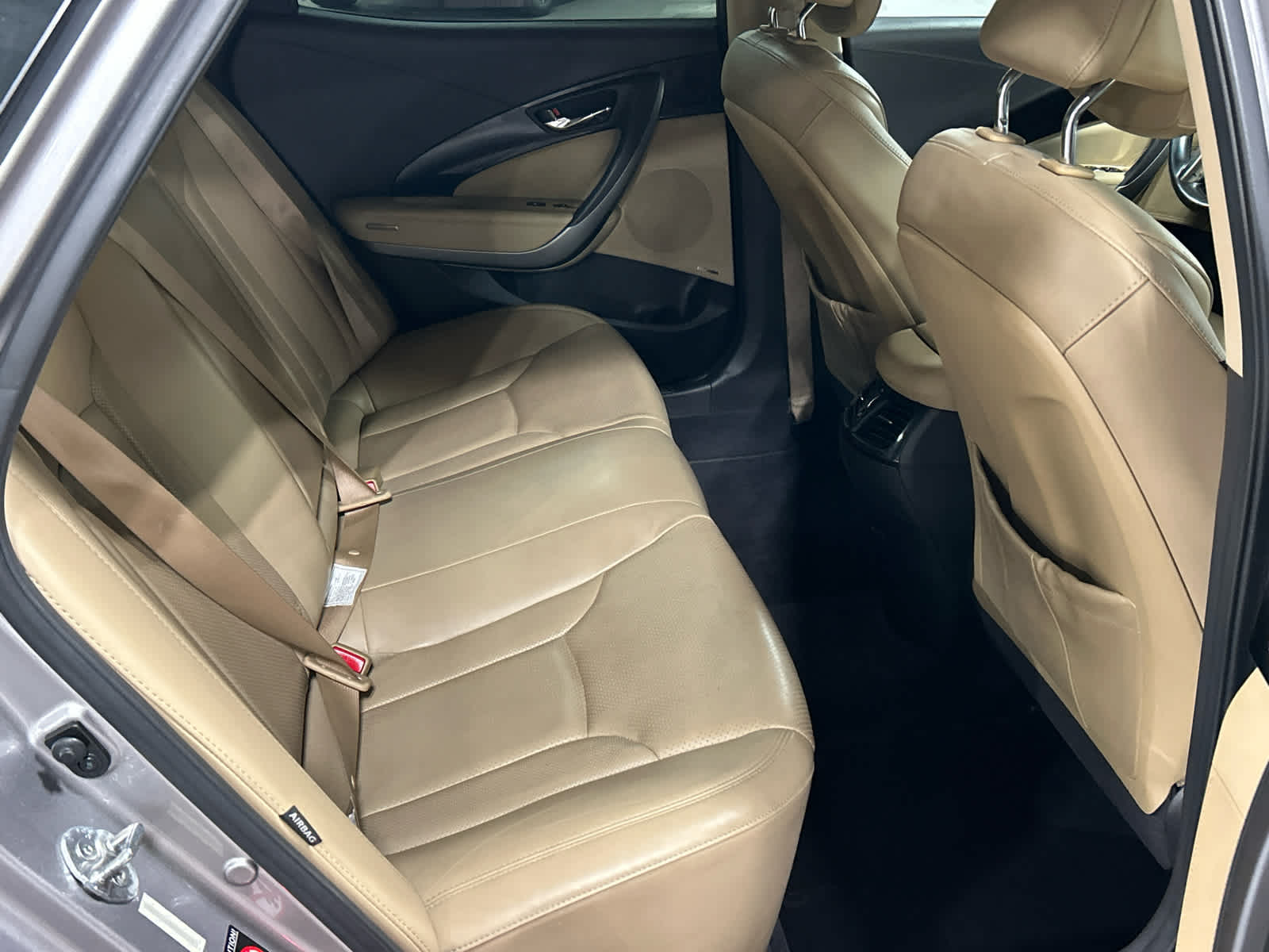 Vehicle image 24 of 46