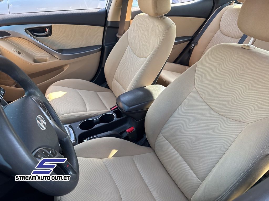 Vehicle image 26 of 39