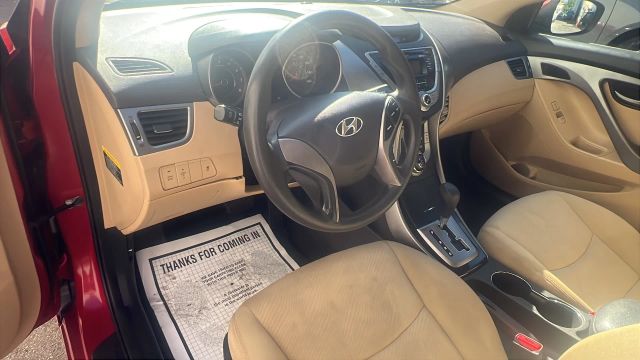 2013 Hyundai Elantra GLS PZEV Image 30 of 32