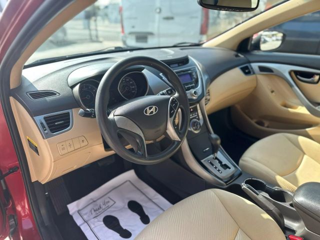 Vehicle image 8 of 12