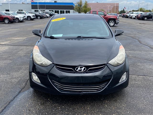 2013 Hyundai Elantra Limited Image 2 of 14